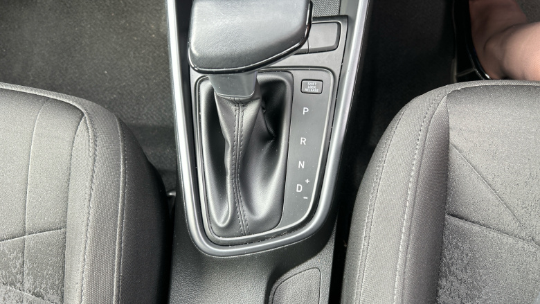 Hyundai BAYON 1.0 TGDi 48V MHEV SE Connect 5dr DCT Petrol Hatchback